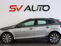 Begagnad Volvo V40 Momentum 150 HK (110 kW) 2019 Grå Halvkombi