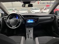 begagnad Toyota Auris Hybrid e-CVT Euro 6 136hk / 1-Ägare