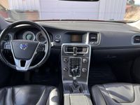 begagnad Volvo V60 T3 Summum Euro 5