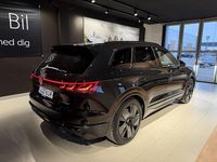 Ny VW Touareg R 2026 Svart SUV