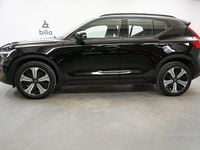 Begagnad Volvo XC40 Core 185 kW (252 HK) 2022 Svart SUV