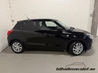 Begagnad Suzuki Swift 83 HK (61 kW) 2022 Svart (super black pearl metallic) Halvkombi