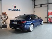 Begagnad BMW 530 Luxury Line 292 HK (214 kW) 2021 Blå Sedan
