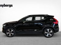 Begagnad Volvo XC40 Core 172 kW (234 HK) 2023 Svart SUV