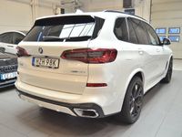 begagnad BMW X5 xDrive45e iPerformance M-Sport / 360/H&K/Krok/MOMS