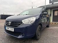 Begagnad Dacia Lodgy 83 HK (61 kW) 2014 Blå Minibuss
