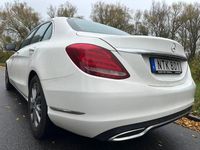 Begagnad Mercedes C220 Avantgarde 170 HK (125 kW) 2015 Vit Sedan