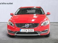 Begagnad Volvo V60 Momentum 181 HK (133 kW) 2014 Röd Kombi