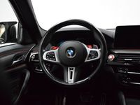 begagnad BMW M5 Competition / Massagestolar / Svenksåld / 625 hk