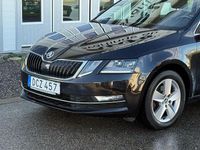 Begagnad Skoda Octavia Style 150 HK (110 kW) 2018 Svart Kombi