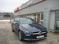 Begagnad Mercedes CLA250e Shooting Brake 160 HK (117 kW) 2023 Blå Kombi