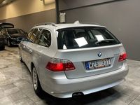 begagnad BMW 523 i Touring Euro 4 2005, Kombi