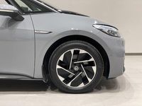 Begagnad VW ID.3 Pro Performance 150 kW (204 HK) 2023 Moonstone grey black Halvkombi