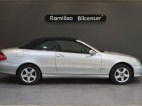 Begagnad Mercedes CLK200 Elegance 163 HK (119 kW) 2003 Silver Cab