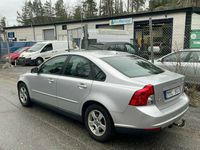 Begagnad Volvo S40 Kinetic 126 HK (92 kW) 2007 Ljusgrå Sedan
