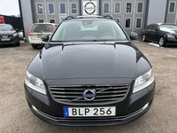 Begagnad Volvo V70 Momentum 181 HK (133 kW) 2014 Grå Kombi