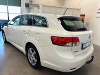 begagnad Toyota Avensis Kombi 1.8 Valvematic Euro 5 2 Ägare