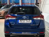 begagnad Toyota Auris Touring Sports Hybrid e-CVT 2016, Halvkombi