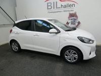 Begagnad Hyundai i10 Essential 67 HK (49 kW) 2023 Vit Halvkombi