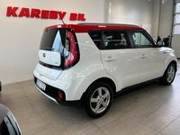 begagnad Kia Soul 1.6 CRDi DCT Komfort Backkamera | Navigation | 136h