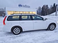 Begagnad Volvo V70 Kinetic 150 HK (110 kW) 2016 Vit Kombi