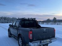 begagnad Nissan Navara Dubbelhytt 3.0 dCi V6 4x4 Euro 5