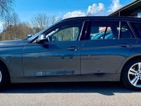 begagnad BMW 320 d Touring Sport line ACC Xenon Keyless-start 1 ägare