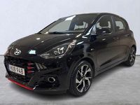 Begagnad Hyundai i10 101 HK (74 kW) 2023 Svart Halvkombi