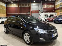 Begagnad Opel Astra Enjoy 131 HK (96 kW) 2012 Svart