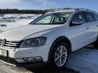 Begagnad VW Passat SE 170 HK (125 kW) 2013 Vit