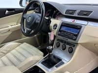 begagnad VW Passat Variant 1.4 TSI EcoFuel Premium, Sportline Euro 5