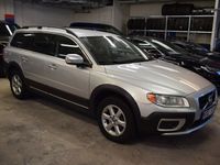 begagnad Volvo XC70 D5 AWD Momentum D-VÄRM/ DRAG/ NAV/ 2Brukare/205hk