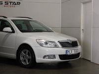 Begagnad Skoda Octavia Elegance 105 HK (77 kW) 2012 Vit Kombi