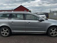 Begagnad Volvo V70 Summum 231 HK (169 kW) 2010 Silver Kombi