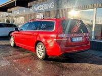 begagnad Volvo V70 D2 Momentum P-Värmare Bluetooth R-värme ACC 116hk