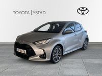 Begagnad Toyota Yaris Hybrid Style 132 HK (97 kW) 2024 Silver