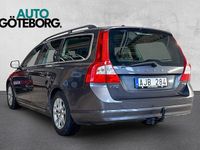Begagnad Volvo V70 Momentum 116 HK (85 kW) 2011 Grå Kombi
