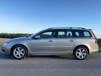 Begagnad Volvo V70 200 HK (147 kW) 2008 Ljusbrun (brun) Kombi