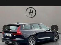 Begagnad Volvo V60 340 HK (250 kW) 2021 Kombi