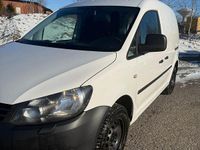 Begagnad VW Caddy 102 HK (75 kW) 2015 Minibuss