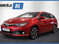 Begagnad Toyota Auris Touring Sports Active 116 HK (85 kW) 2015 Mörkröd Kombi