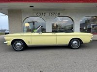 Begagnad Chevrolet Corvair 97 HK (71 kW) 1964 Gul Cab