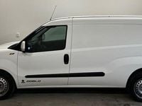 Begagnad Fiat Doblò 105 HK (77 kW) 2018 Vit Minibuss