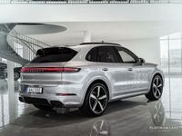 Begagnad Porsche Cayenne 471 HK (346 kW) 2024 Dolomite silver SUV