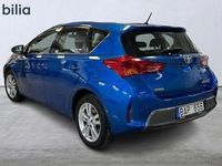 begagnad Toyota Auris Hybrid 1,8 Active 2013, Halvkombi