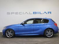 Begagnad BMW M135 M Sport 326 HK (239 kW) 2016 Blå Halvkombi