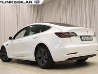Begagnad Tesla Model 3 Standard Range Plus 190 kW (259 HK) 2020 Vit Sedan