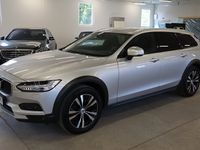 Begagnad Volvo V90 CC Momentum 198 HK (145 kW) 2021 Silver Kombi