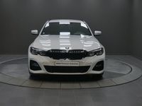 begagnad BMW 330e Sedan/ M Sport/ aktiv farthållare/ Hifi