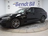 begagnad BMW 530 e xDrive Touring M Sport / Aktiv fartpilot / Dragkrok